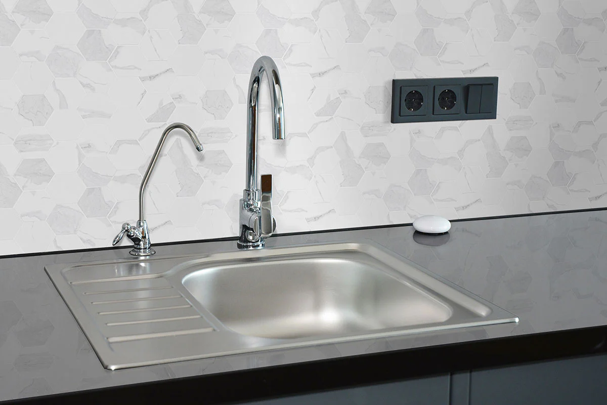 Eden 2X2 Hexagon Porcelain Mosaic 12X12 Statuary Matte - Image 2
