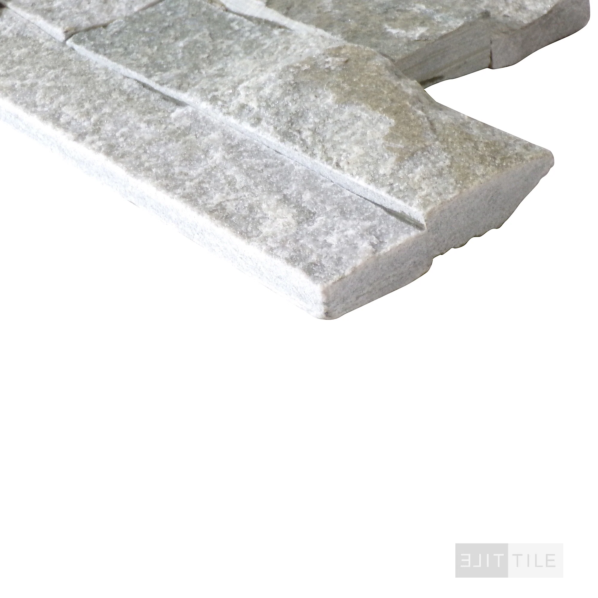 Rockmount Quartzite Stacked Stone Panel 6X24 Honey Splitface - Image 4