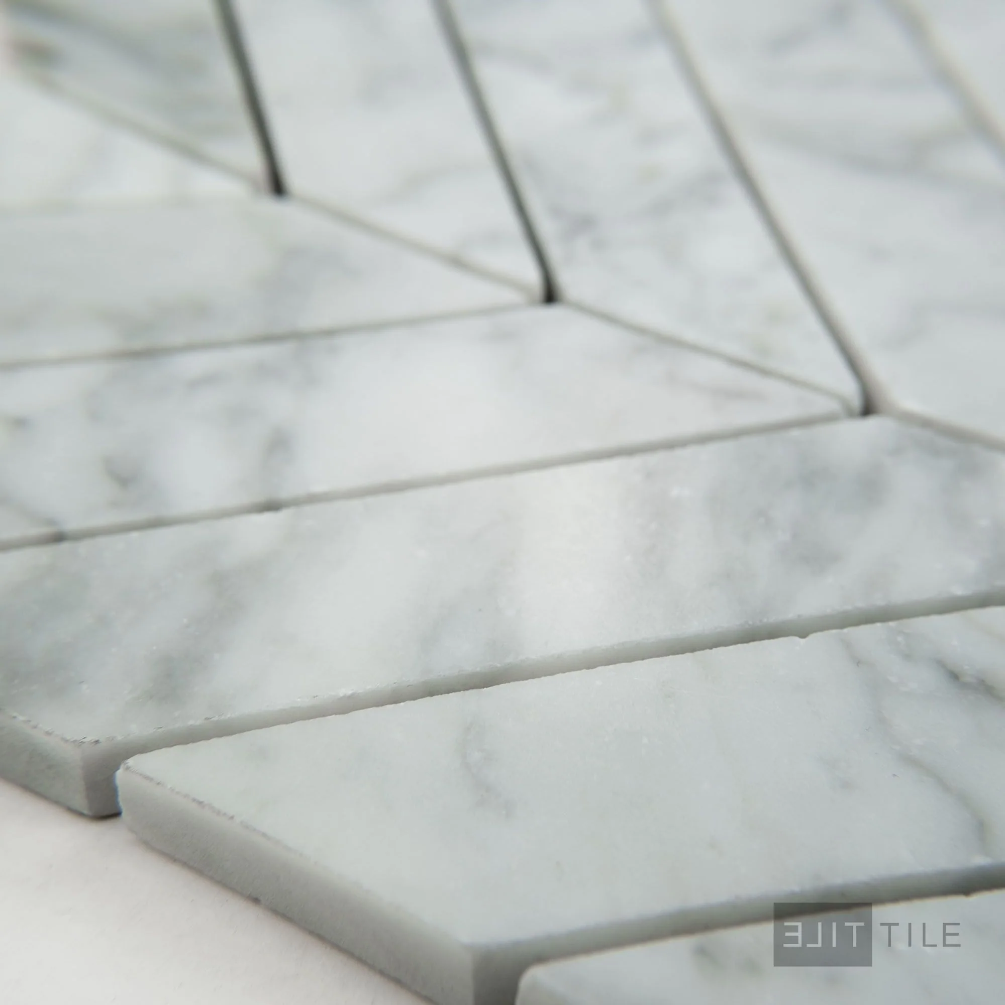 White Carrara Marble 1X4 Chevron Honed Mosaic - Image 3