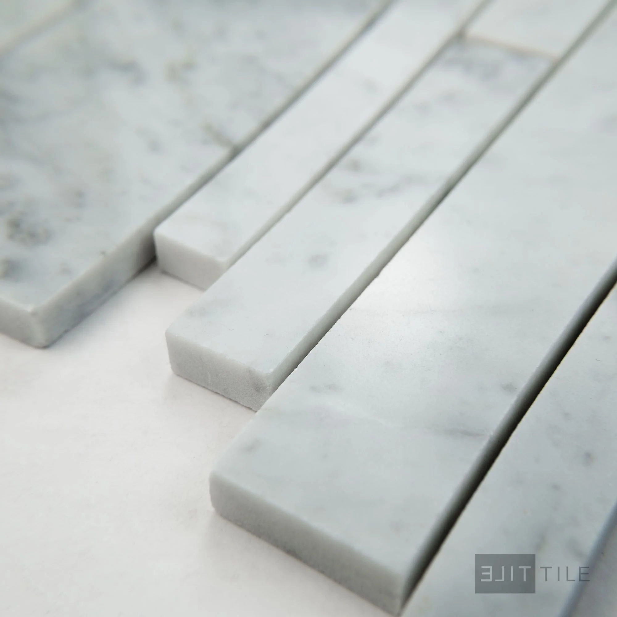 White Carrara Marble Linear Polished Mosaic - Image 3